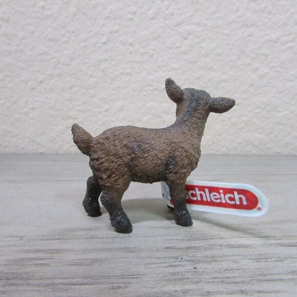 Schleich Farm World Sow Pig & Goat Kid Educational Toy 13782 13829 - Picture 6 of 7